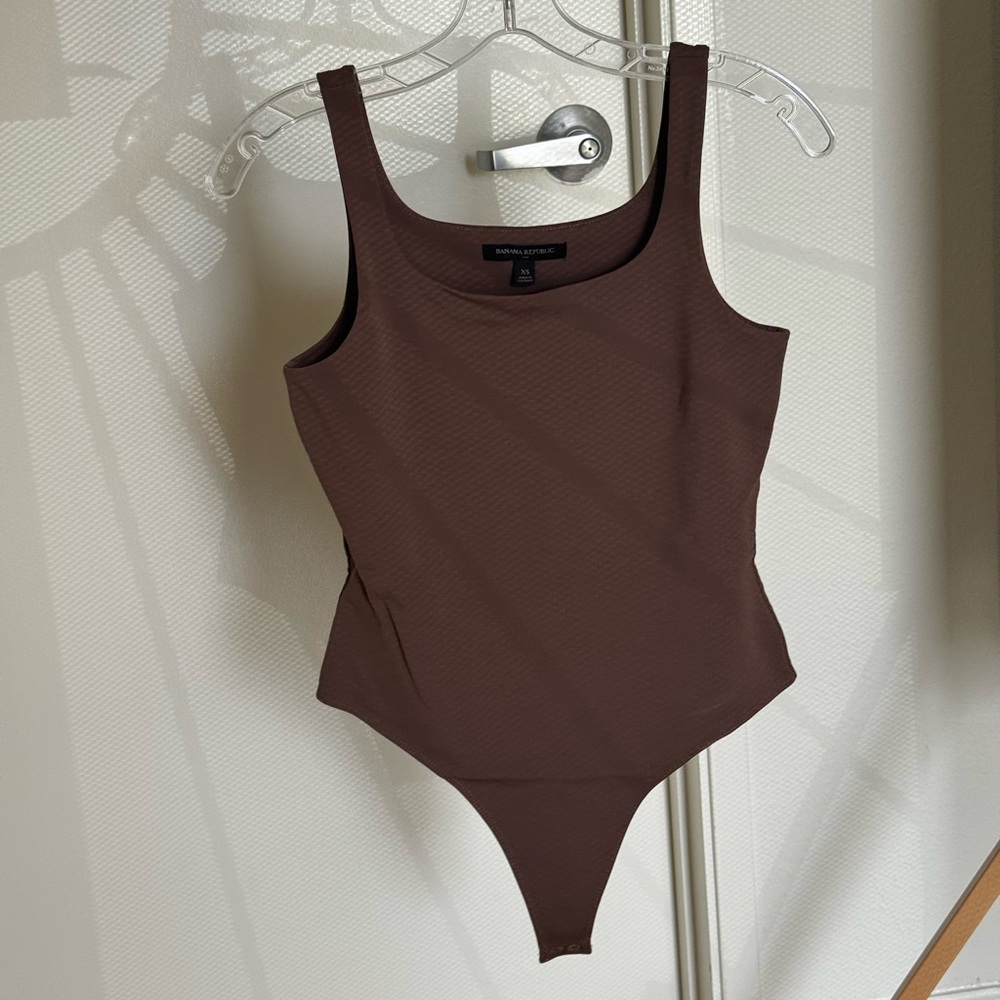 BANANA REPUBLIC BODYSUIT SIZE XS